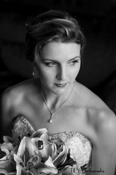 bride-portrait-the-blackwell-columbus-ohio-bly-photography
