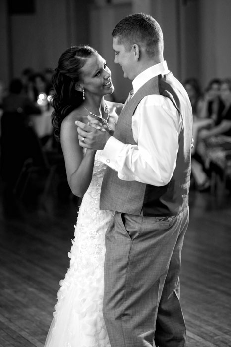 black-and-white-first-dance-columbus-athenaeum-bly-photography