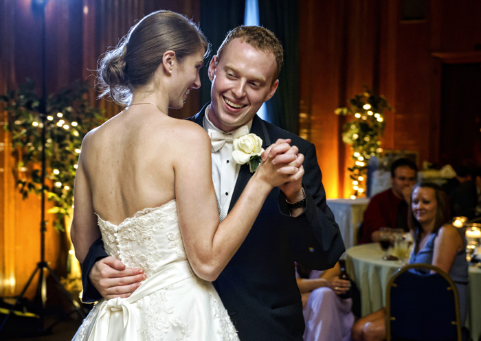 wedding-reception-first-dance-columbus-athenaeum-ohio