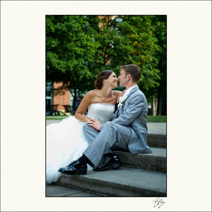 bride-and-groom-arch-park-after columbus-wedding-bly-photography