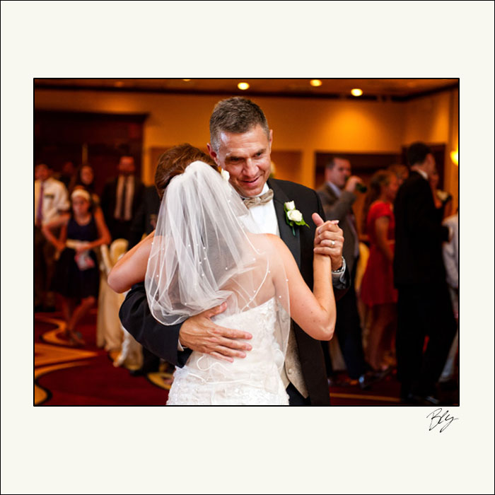 father-daughter-dance-columbus-marriott-northwest-bly-photography