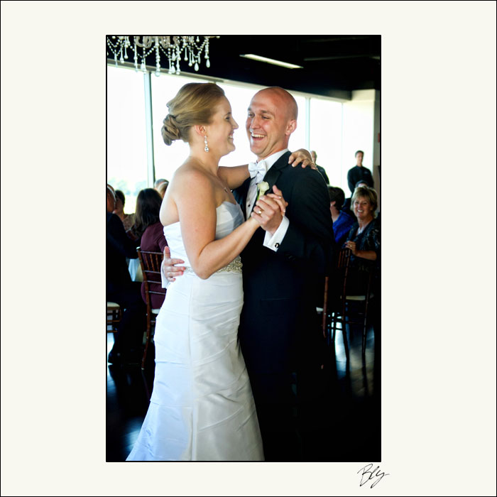 first-dance-the-ivory-room-columbus
