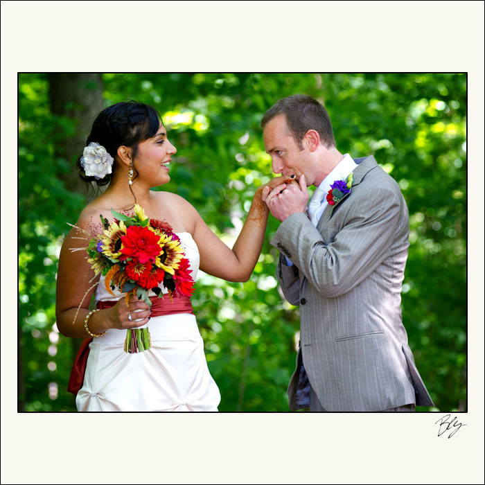 indian-wedding-groom-kiss-bride-hand-blendon-park-columbus-bly-photography