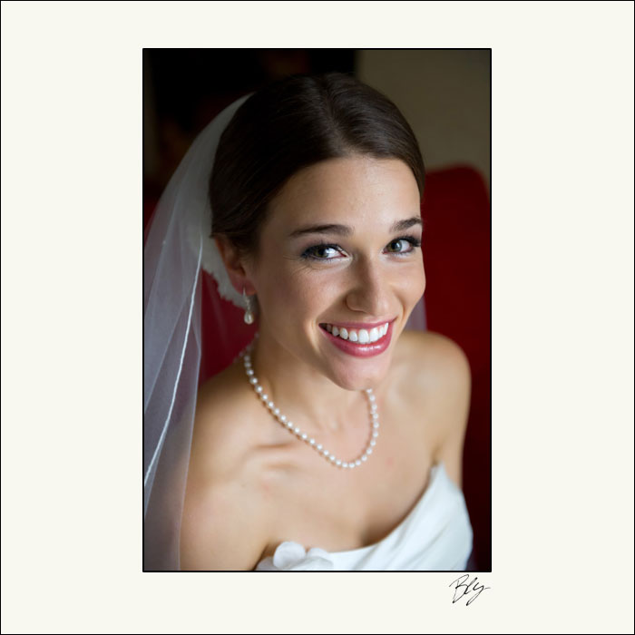 bride-portrait-columbus-ohio-photographer-bly-photography