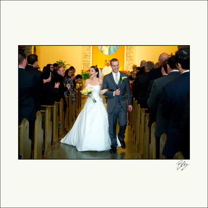 wedding-ceremony-processional-columbus-ohio-our-lady-of-victory-bly-photography
