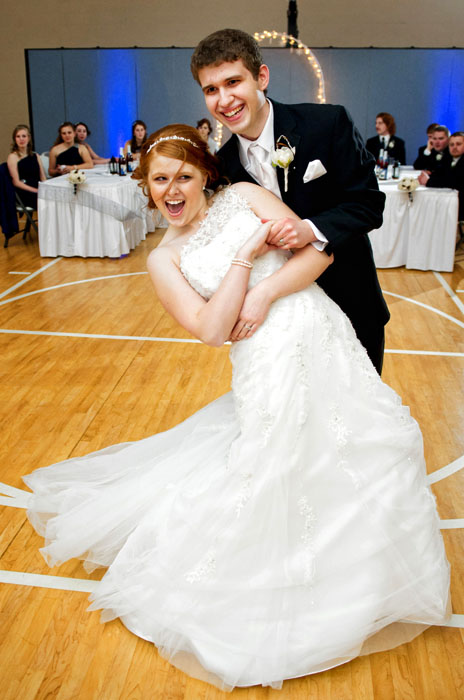 wedding-reception-first-dance-st-marks-church-findlay-ohio