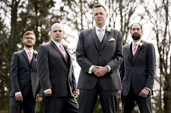 groom-groomsmen-upper-arlington-ohio-bly-photography
