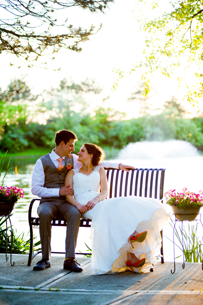 bride-groom-watersedge-wedding-columbus-oh-photographer-bly-photography