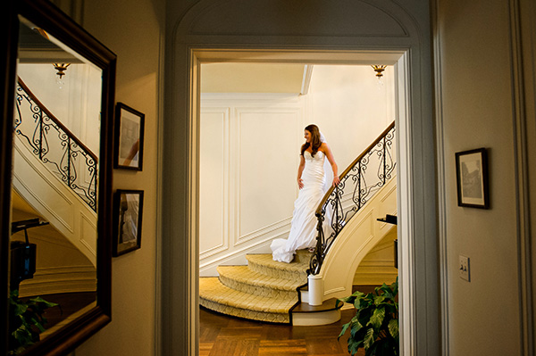 bridal-portrait-in-home