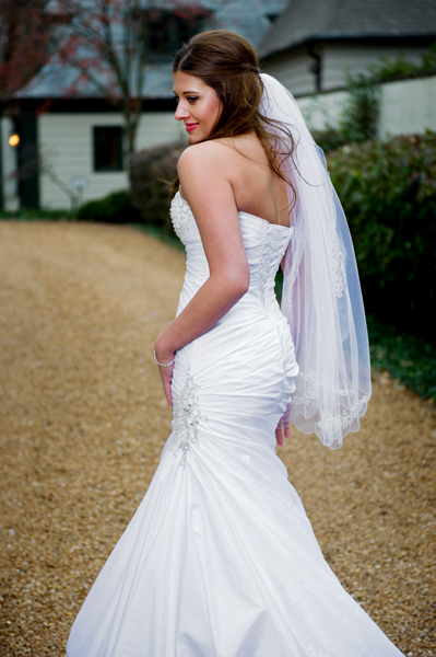 bride-dress-columbus-photographer-bly-photography