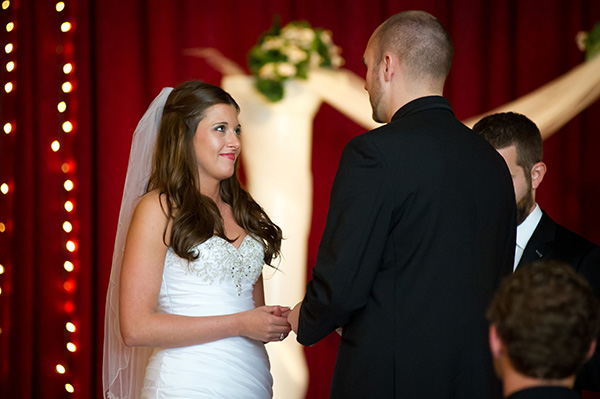 grand-valley-dale-ballroom-wedding-ceremony-bly-photography