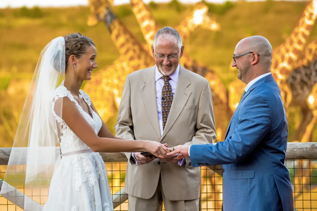 columbus zoo wedding ceremony smile