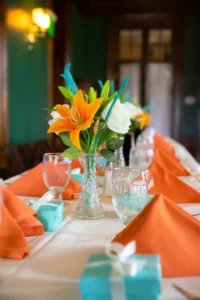 bryn du mansion table details