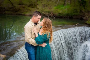 columbus waterfall engagement photo