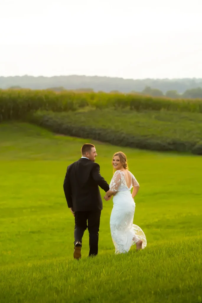 columbus wedding sunset running