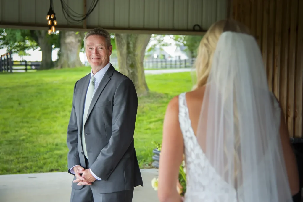 father first look wedding columbus