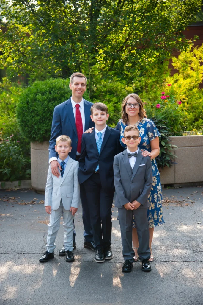 beth tikvah mitzvah family group