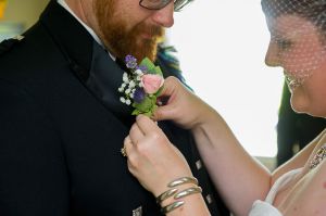 scottish-groom-bride-pin-boutonniere.jpg