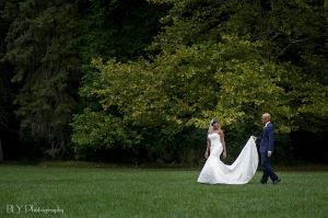 bride-groom-jeffrey-mansion-wedding-bly-photography-columbus-photographer-c45.JPG